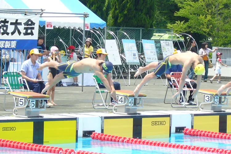 ジュニアスイミング